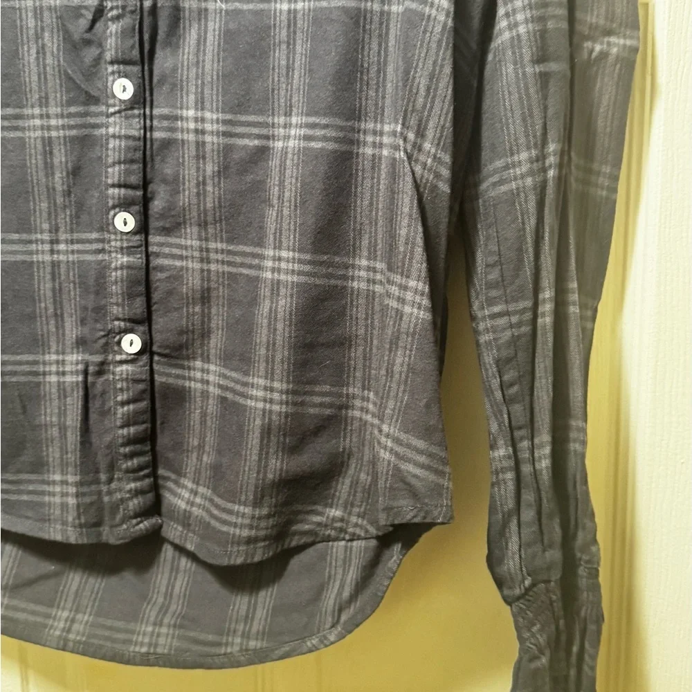 Faherty Navy Plaid Long Sleeve Top - Picture 9 of 10